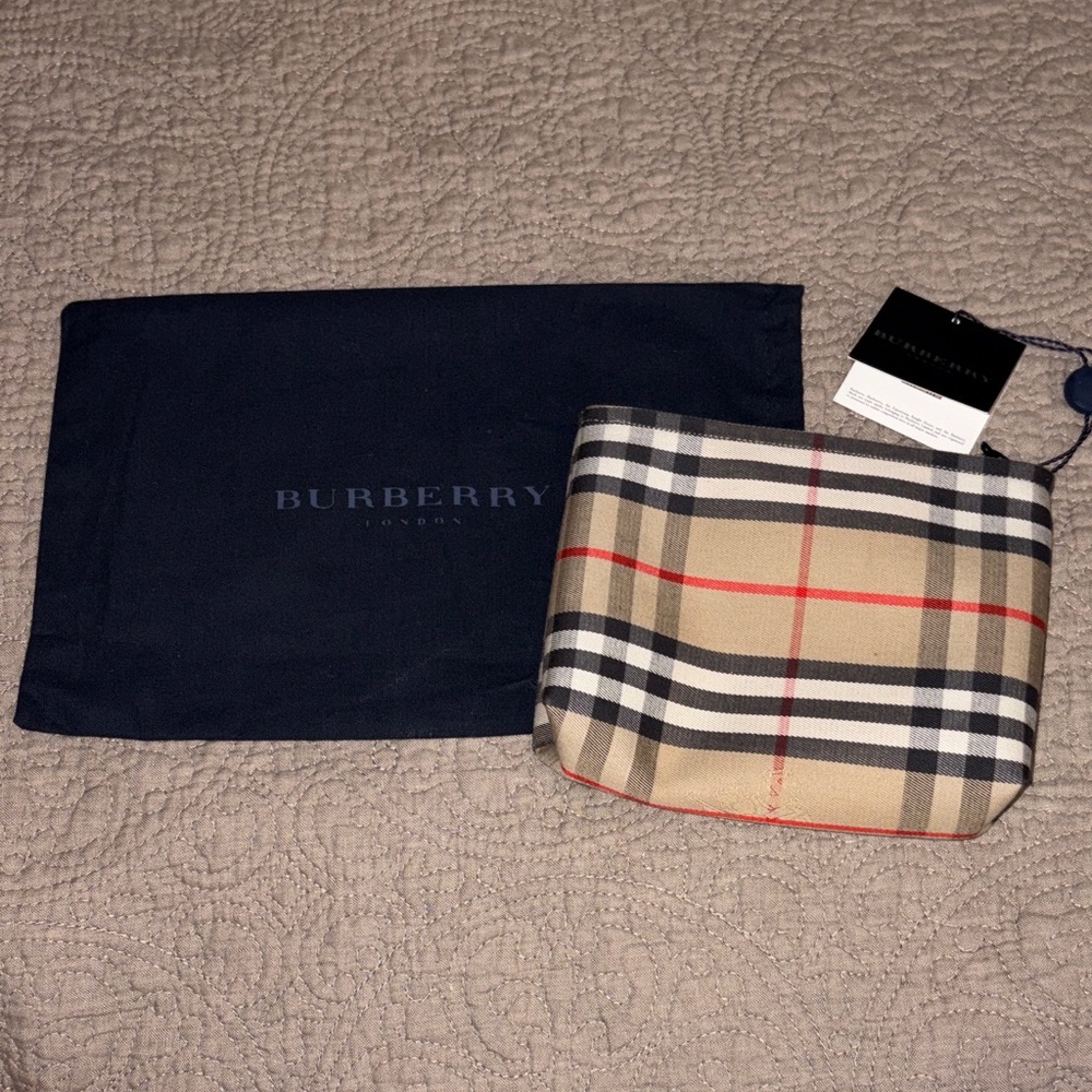 Vintage Burberry London Accessories/Makeup Bag
